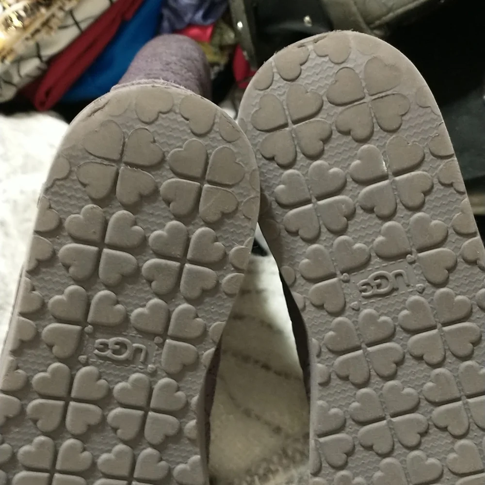 Ugg boots adult size 5 Gray - Picture 5 of 9